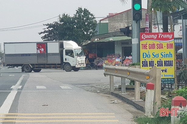 Ngành chức năng khắc phục những bất cập ở cầu Soong và Bàu Tác