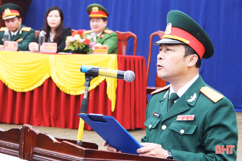 Chủ tịch UBND tỉnh tin tưởng tân binh Hà Tĩnh rèn luyện, phấn đấu, xứng đáng với truyền thống quê hương