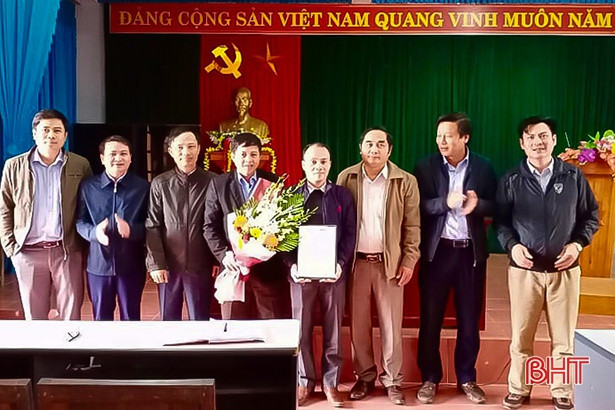Hương Sơn hoàn thành sáp nhập 11 trạm y tế thành 4 đơn vị
