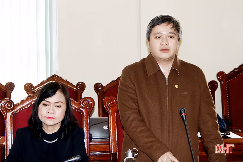 Báo cáo chính trị trình đại hội Đảng cần toàn diện, khách quan và thể hiện rõ định hướng phát triển