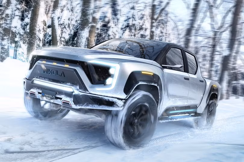 Bán tải điện tăng tốc ngang siêu xe, đe dọa Tesla Cybertruck