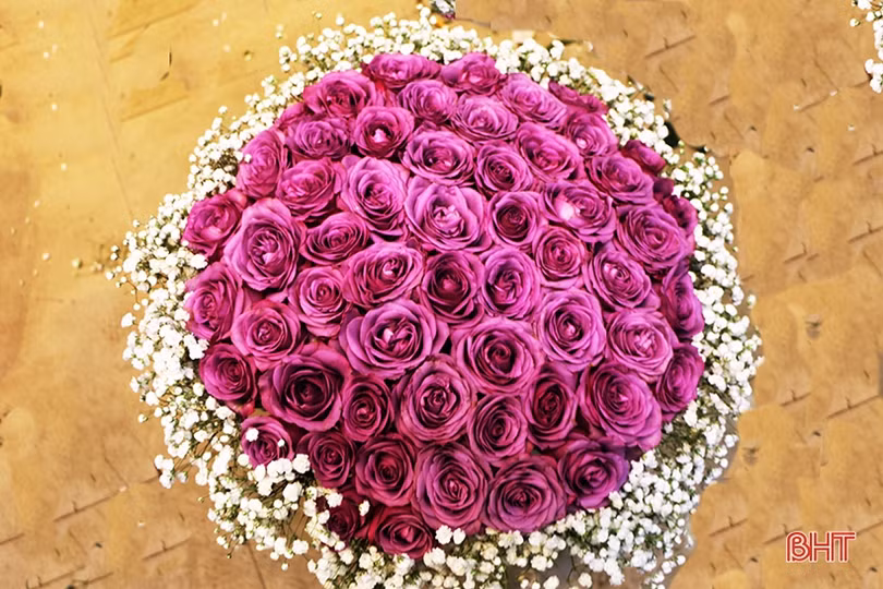 Hồng ngoại “hút khách” ngày Valentine