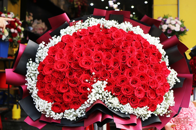 Hồng ngoại “hút khách” ngày Valentine