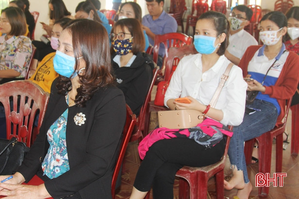 Trang bị kiến thức phòng dịch Covid-19 cho công nhân KKT Vũng Áng