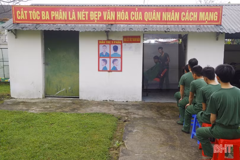 Tân binh Hà Tĩnh những ngày đầu quân ngũ