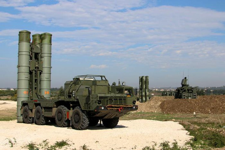 Tên lửa S-300 Syria bị chế giễu là vô dụng nhất thế giới