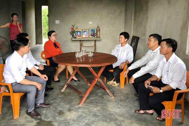 Hà Tĩnh hoàn thành 100 căn nhà tránh lũ cho người dân miền núi