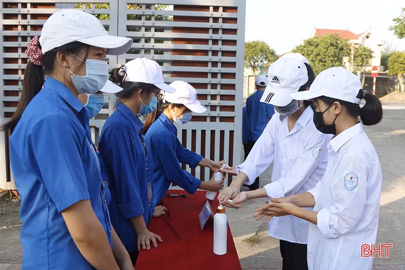 Sáng nay, 668 trường học ở Hà Tĩnh khai giảng năm học mới