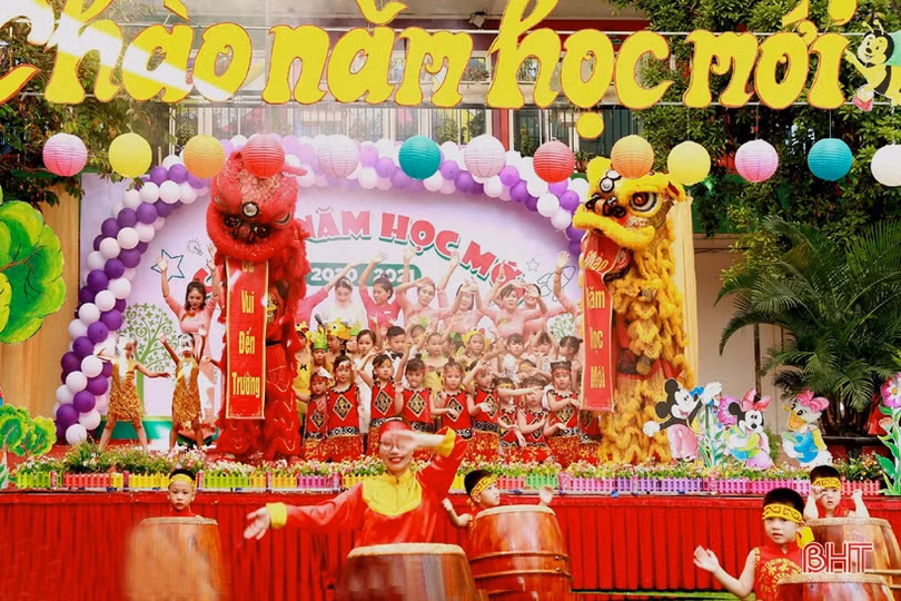 Gần 700 bé mầm non Trí Đức hân hoan chào năm học mới