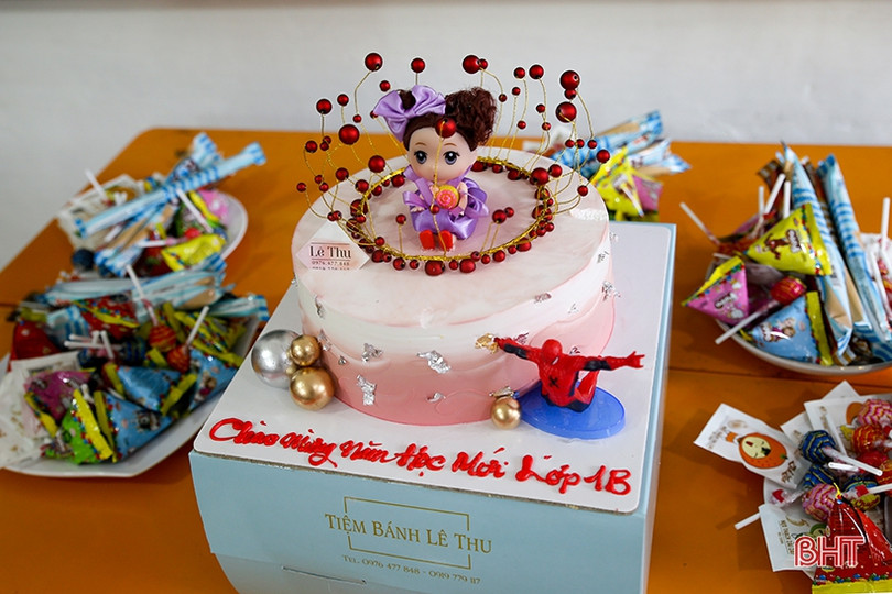 Hơn 33 vạn giáo viên, học sinh ở Hà Tĩnh tựu trường năm học mới