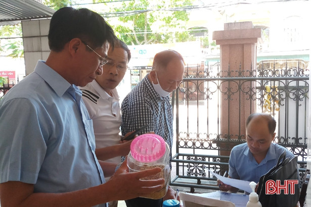 Hà Tĩnh thu hồi các sản phẩm pate Minh Chay