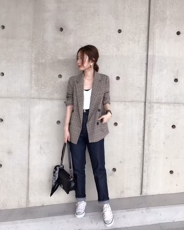 Mặc đẹp với 3 món đồ kinh điển của mùa thu