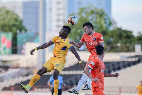 V.League sắp trở lại: Đội nào nhăm nhe “vượt ngục”?