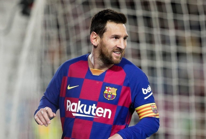 Messi tuyên bố ở lại Barcelona