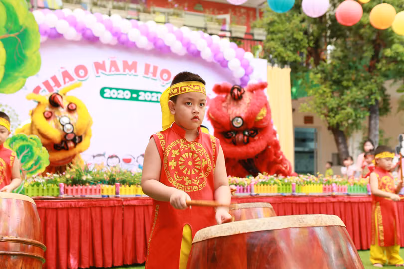 Gần 700 bé mầm non Trí Đức hân hoan chào năm học mới