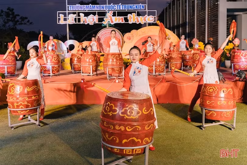 Đặc sắc lễ hội ẩm thực Trường Mầm non Trung Kiên