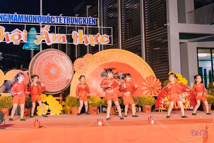 Đặc sắc lễ hội ẩm thực Trường Mầm non Trung Kiên