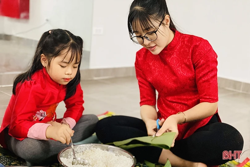 Học sinh mầm non Trí Đức trải nghiệm không gian tết xưa