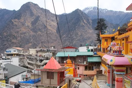 Thị trấn ở Ấn Độ đang bị nhấn chìm nhanh chóng