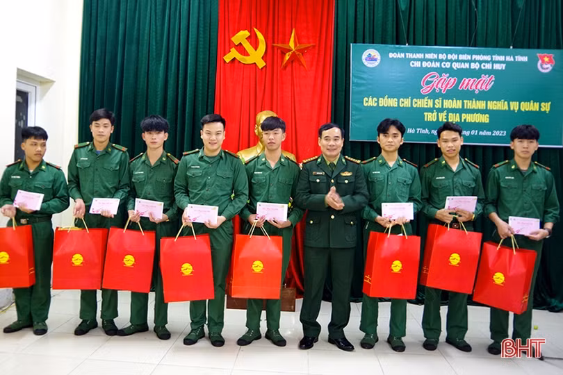 Gặp mặt quân nhân hoàn thành nghĩa vụ quân sự trở về địa phương