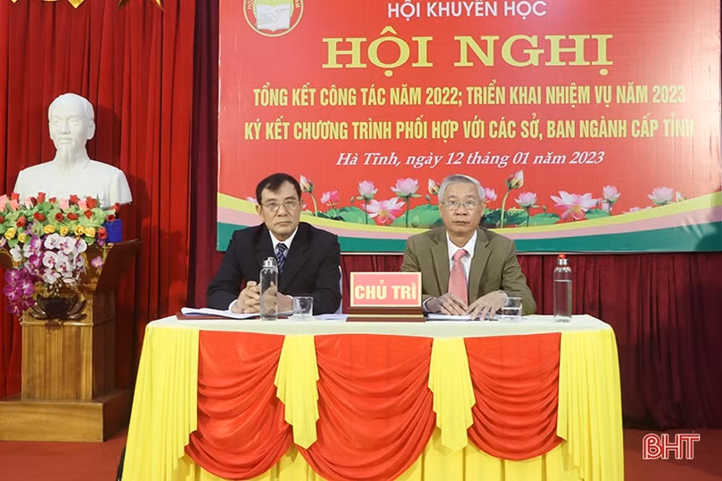 Tiếp tục đẩy mạnh công tác khuyến học, khuyến tài, xây dựng xã hội học tập ở Hà Tĩnh