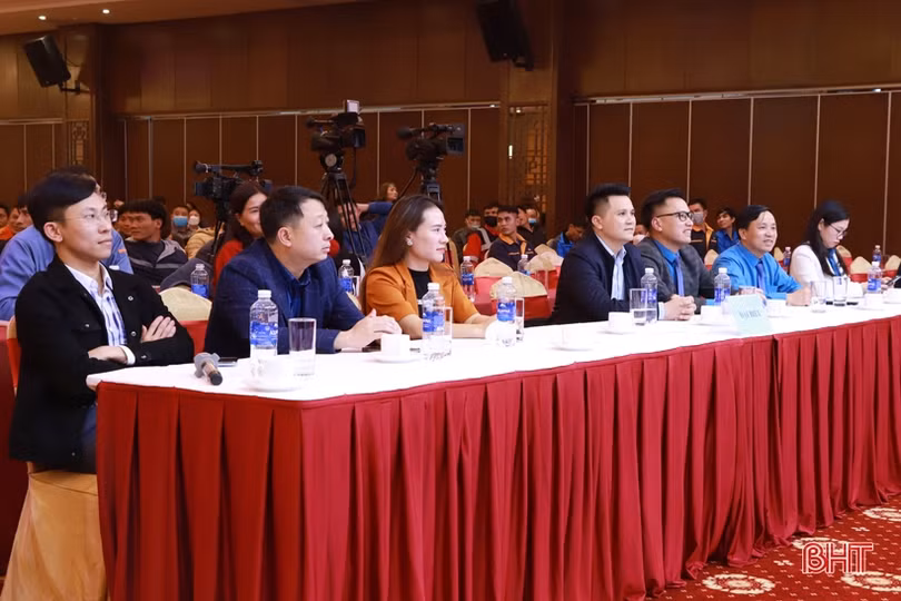 Người lao động Các khu kinh tế Hà Tĩnh vui “Tết sum vầy”