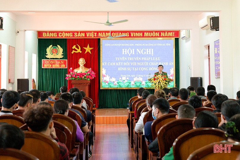 107 người chấp hành án hình sự tại cộng đồng ký cam kết không vi phạm pháp luật