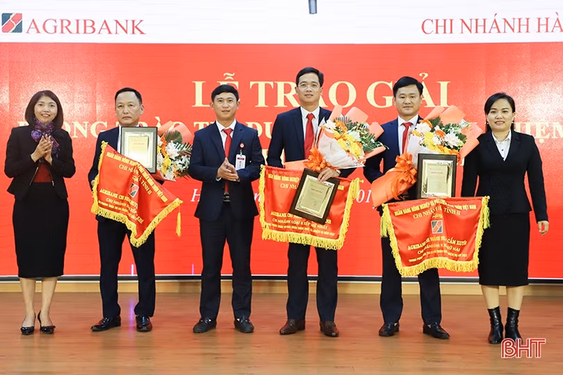 7 chỉ tiêu kế hoạch kinh doanh của Agribank Hà Tĩnh II đạt và vượt kế hoạch