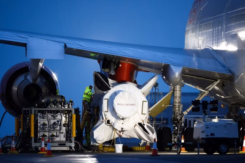 Sứ mệnh phóng tên lửa lịch sử của Anh đã thất bại