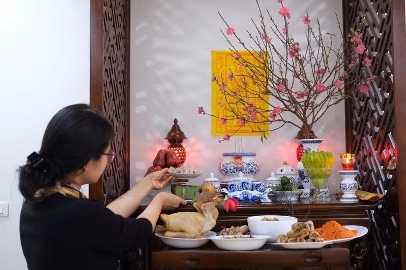 Những điều nên tránh khi lau dọn bàn thờ ngày ông Công, ông Táo