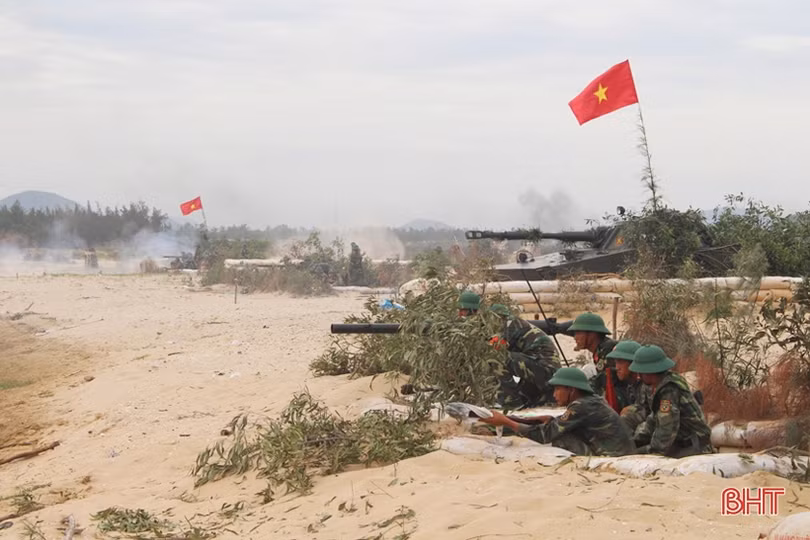 Sẵn sàng chiến đấu, đáp ứng nhiệm vụ bảo vệ Tổ quốc trong tình hình mới