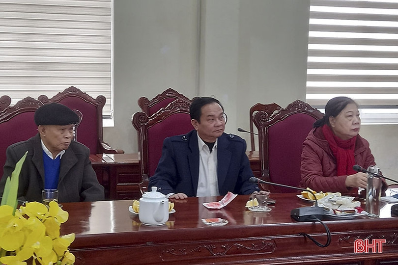 Can Lộc gặp mặt cán bộ lãnh đạo qua các thời kỳ