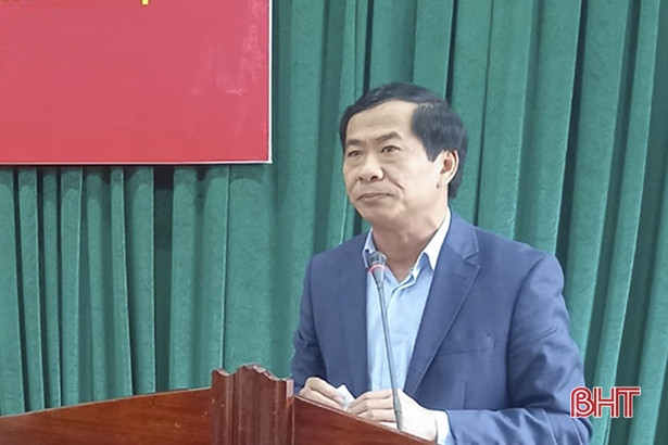 Can Lộc gặp mặt cán bộ lãnh đạo qua các thời kỳ