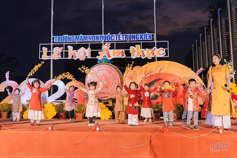 Đặc sắc lễ hội ẩm thực Trường Mầm non Trung Kiên