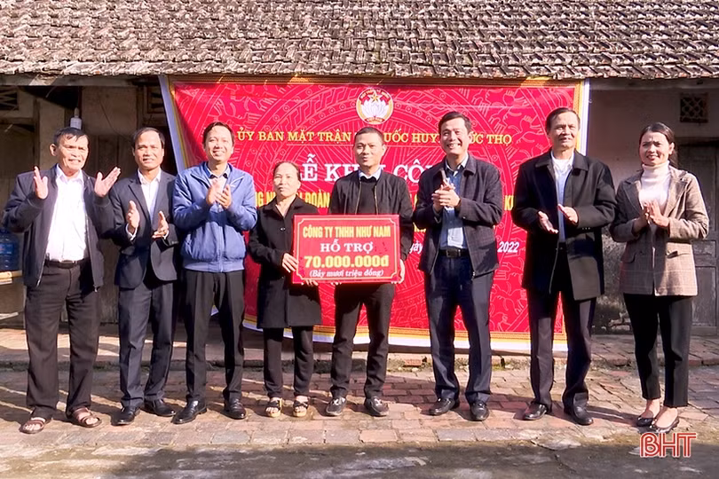 Đức Thọ hiện thực hóa ước mơ cho hộ nghèo, gia đình chính sách