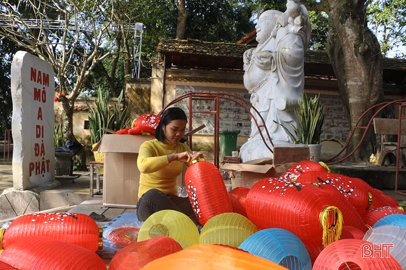 Các chùa ở Hà Tĩnh trang hoàng đón tết Quý Mão 2023