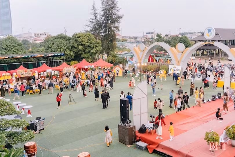 Đặc sắc lễ hội ẩm thực Trường Mầm non Trung Kiên