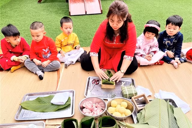 Cha mẹ nên hướng dẫn trẻ làm gì trong kỳ nghỉ tết?