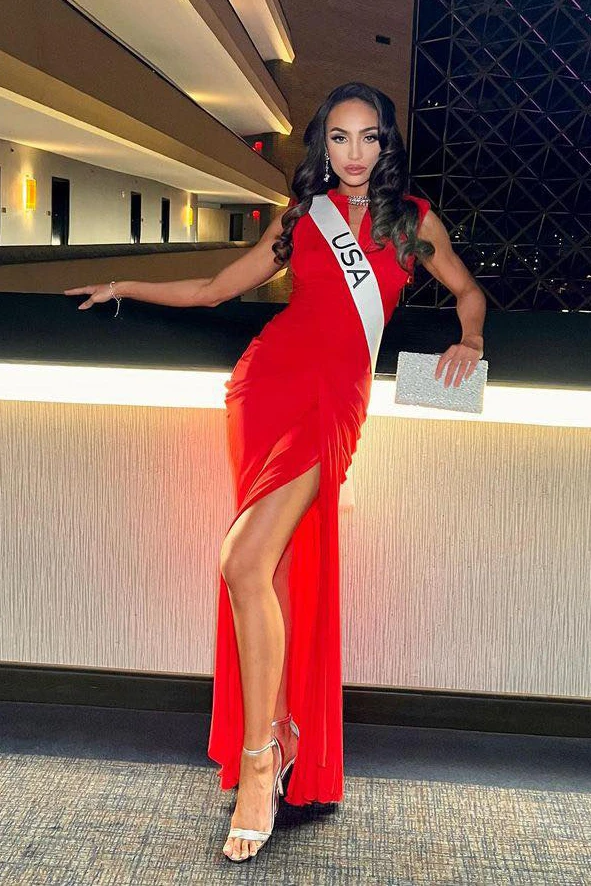 Nhan sắc tân Hoa hậu Hoàn vũ