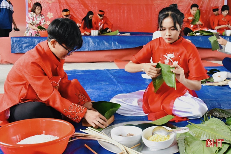 Mang tết yêu thương đến với học sinh nghèo, trẻ em mồ côi 