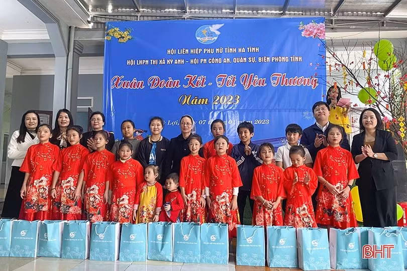 Không ngừng chăm lo đời sống cho hội viên phụ nữ khó khăn, trẻ em thiếu may mắn ở Hà Tĩnh