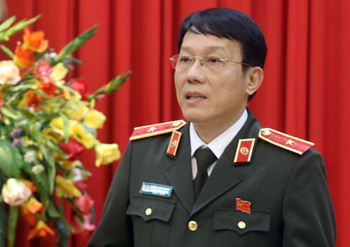 Thiếu tướng Lương Tam Quang, Chánh văn phòng Bộ Công an phát biểu trong cuộc họp báo. Ảnh: Bá Đô Bộ Công an đang điều tra hơn 200 băng nhóm tín dụng đen