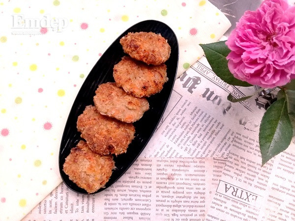 Bí quyết làm thịt viên chiên thật giòn, ăn một miếng là mê tít