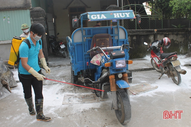 Hà Tĩnh xuất 40.000 liều vắc xin khống chế dịch lở mồm long móng