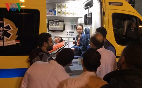 Thế giới ngày qua: 9 công dân Việt Nam bị thương trong vụ tấn công khủng bố ở Ai Cập về nước