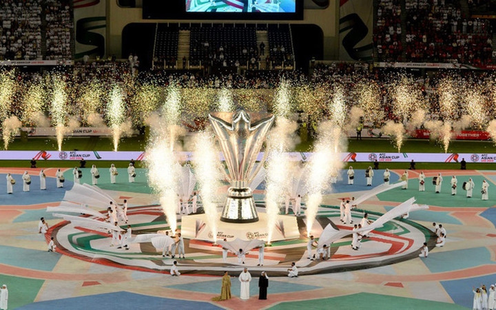 toàn cảnh lễ khai mạc vck asian cup 2019 hoành tráng và ấn tượng hình 1 Toàn cảnh lễ khai mạc VCK Asian Cup 2019 hoành tráng và ấn tượng