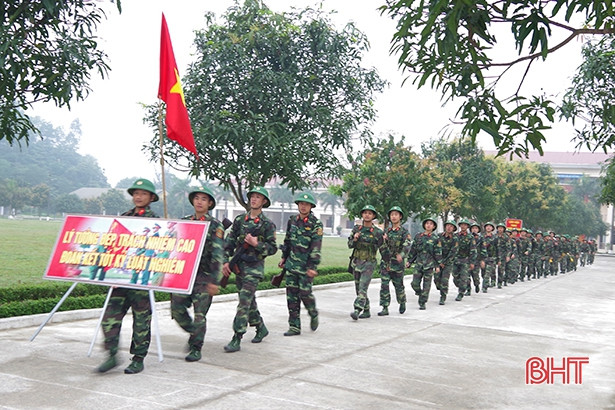 Trung đoàn 841 Bộ CHQS Hà Tĩnh tổ chức huấn luyện 90 chiến sỹ mới