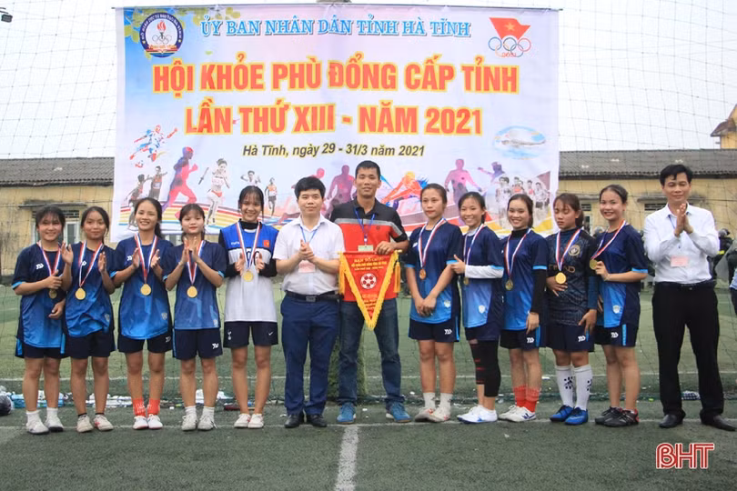 Ngày thi đấu thứ 2 Hội khỏe Phù Đổng Hà Tĩnh: Đẩy gậy, võ thuật hoàn thành các nội dung