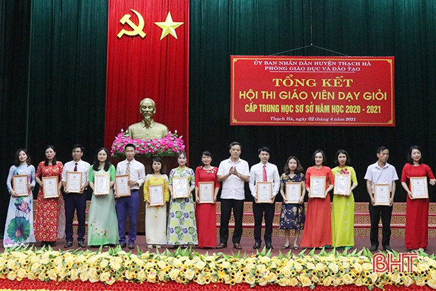 30 giáo viên xuất sắc trong Hội thi giáo viên dạy giỏi THCS huyện Thạch Hà