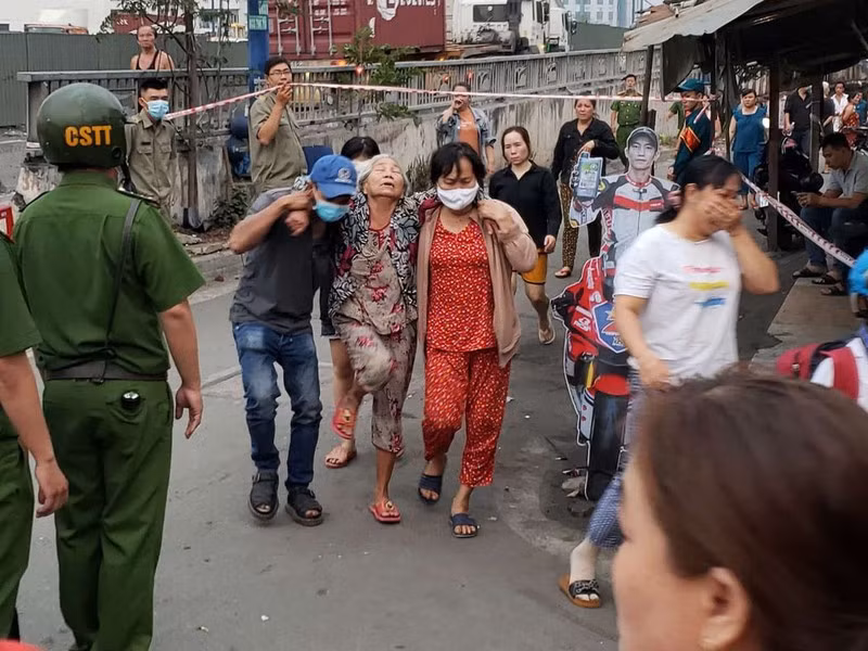 Thương tâm: Cháy nhà, 6 người ở TP Thủ Đức tử vong